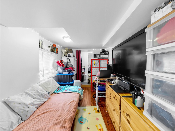 Photo 30 at 5033 Killarney Street, Collingwood VE, Vancouver East