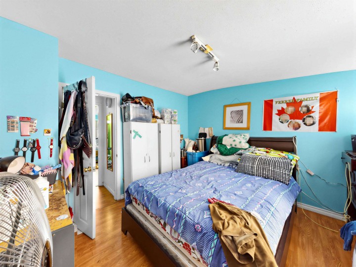 Photo 15 at 5033 Killarney Street, Collingwood VE, Vancouver East