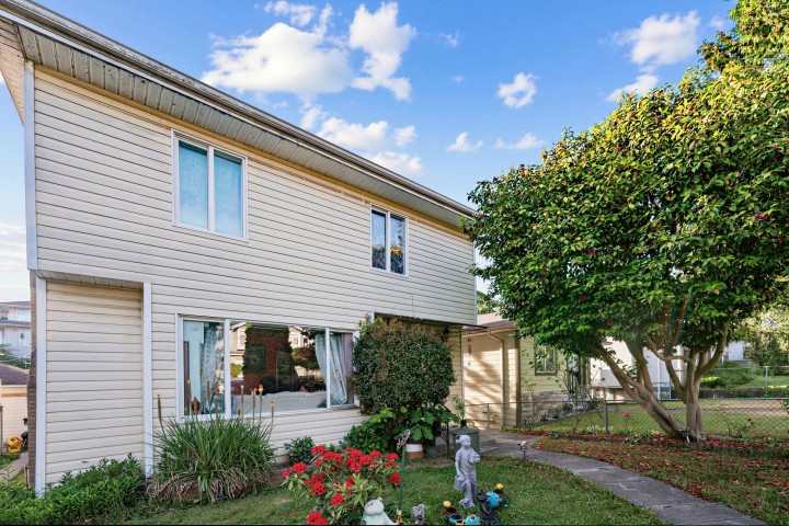 Photo 35 at 5033 Killarney Street, Collingwood VE, Vancouver East