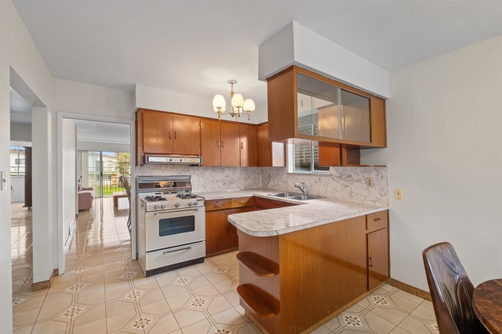 Photo 21 at 2663 Dundas Street, Hastings Sunrise, Vancouver East