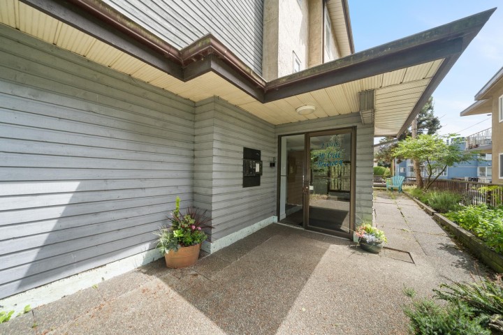 Photo 27 at 140 - 2390 Mcgill Street, Hastings, Vancouver East