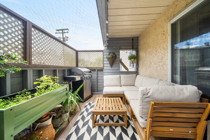 Photo 5 at 140 - 2390 Mcgill Street, Hastings, Vancouver East