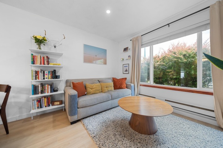 Photo 4 at 140 - 2390 Mcgill Street, Hastings, Vancouver East