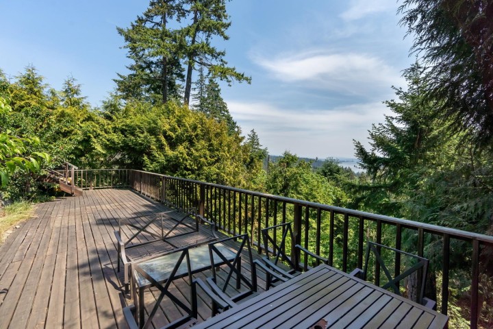 Photo 40 at 4882 Vista Place, Caulfeild, West Vancouver
