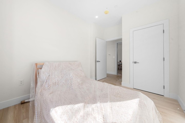 Photo 27 at 2 - 3583 Haida Drive, Renfrew Heights, Vancouver East