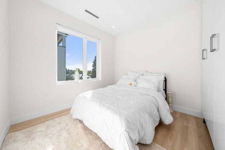 Photo 22 at 2 - 3583 Haida Drive, Renfrew Heights, Vancouver East
