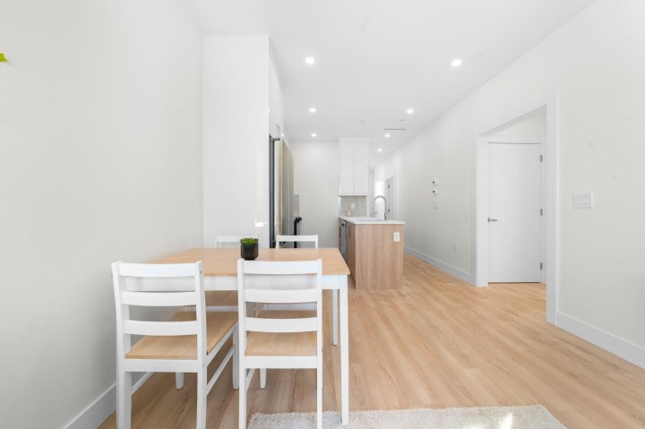 Photo 8 at 2 - 3583 Haida Drive, Renfrew Heights, Vancouver East