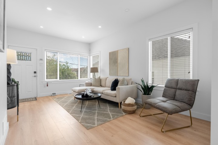 Photo 2 at 2617 Turner Street, Renfrew VE, Vancouver East