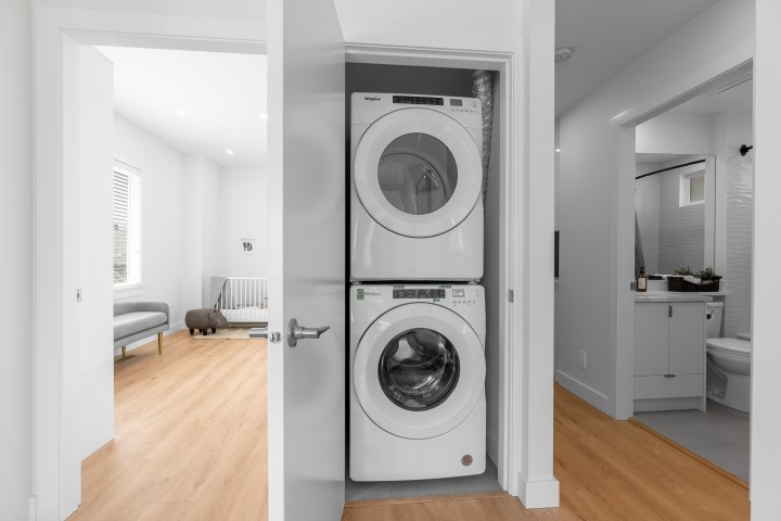Photo 6 at 2617 Turner Street, Renfrew VE, Vancouver East