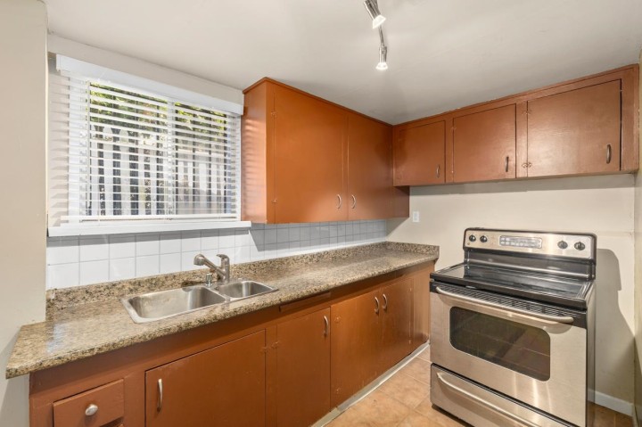 Photo 21 at 2880 Oxford Street, Hastings Sunrise, Vancouver East