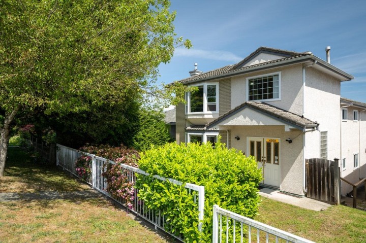 Photo 15 at 4568 Hoy Street, Collingwood VE, Vancouver East