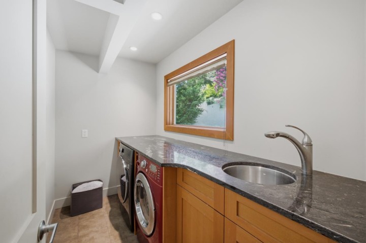 Photo 22 at 820 Younette Drive, Sentinel Hill, West Vancouver