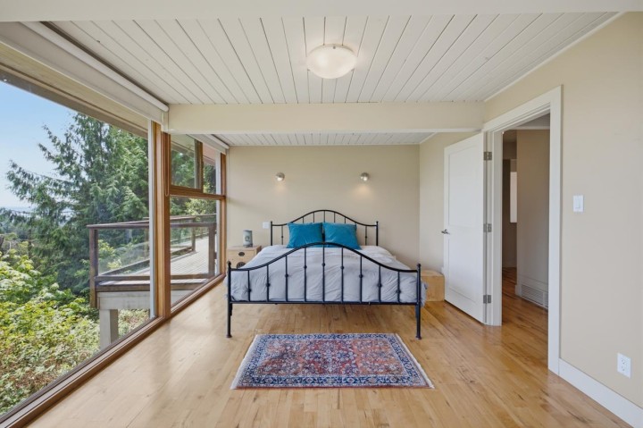 Photo 18 at 820 Younette Drive, Sentinel Hill, West Vancouver