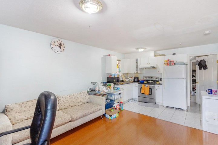 Photo 17 at 4708 Inverness Street, Knight, Vancouver East