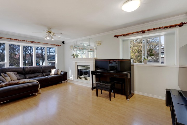 Photo 3 at 4708 Inverness Street, Knight, Vancouver East