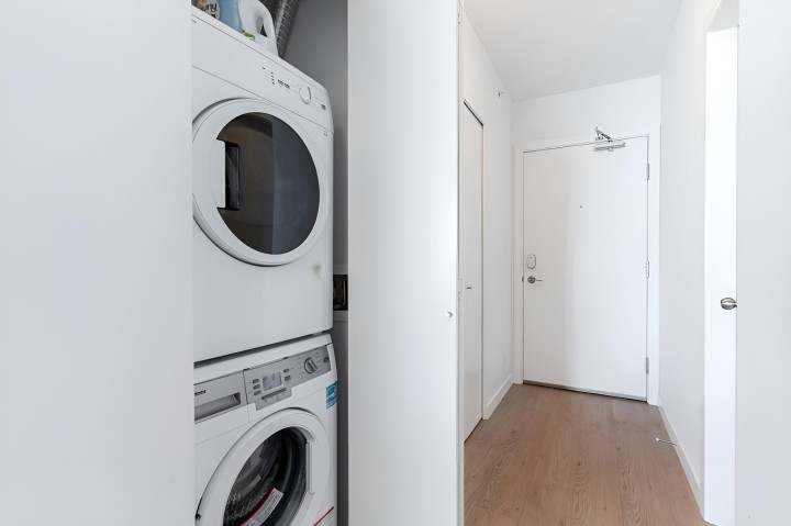 Photo 16 at 603 - 933 E Hastings Street, Strathcona, Vancouver East