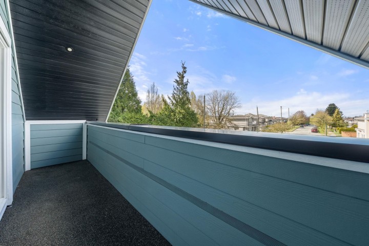 Photo 28 at 6692 Nanaimo Street, Killarney VE, Vancouver East