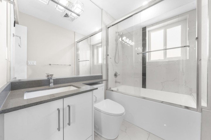 Photo 24 at 6692 Nanaimo Street, Killarney VE, Vancouver East