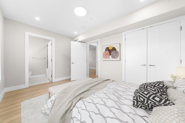 Photo 19 at 6692 Nanaimo Street, Killarney VE, Vancouver East