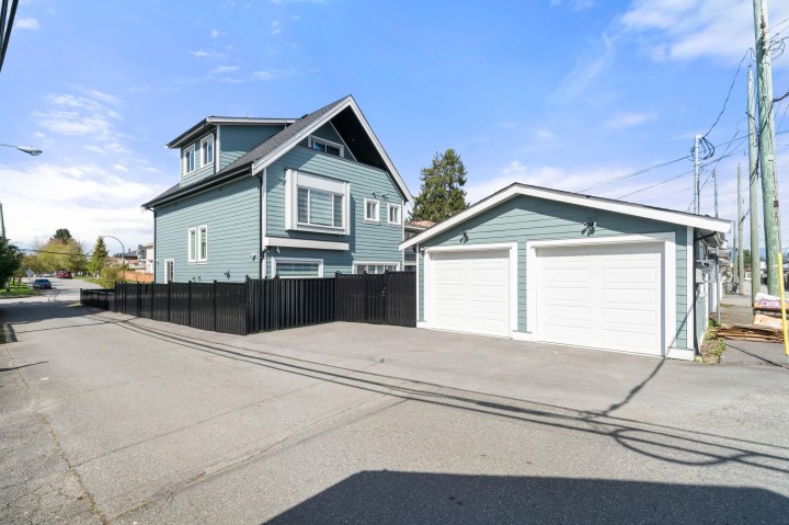 Photo 29 at 6692 Nanaimo Street, Killarney VE, Vancouver East
