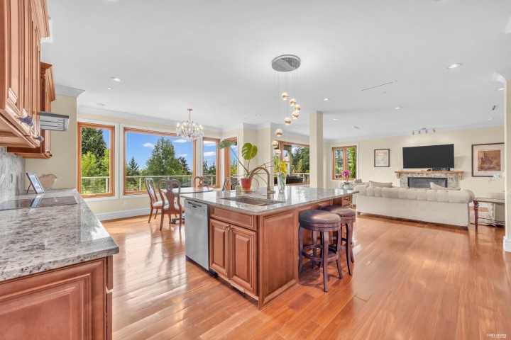 Photo 10 at 950 Greenwood Road, British Properties, West Vancouver