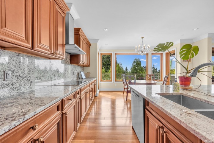 Photo 11 at 950 Greenwood Road, British Properties, West Vancouver