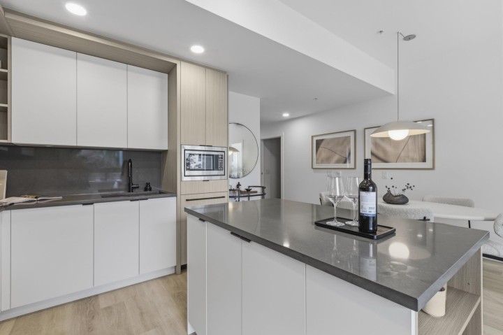 Photo 3 at 107 - 2268 E Broadway, Grandview Woodland, Vancouver East
