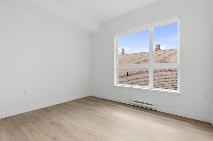 Photo 6 at 203 - 2268 E Broadway, Grandview Woodland, Vancouver East