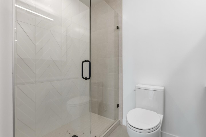 Photo 13 at 203 - 2268 E Broadway, Grandview Woodland, Vancouver East