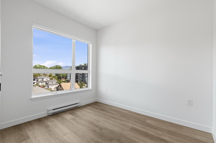 Photo 12 at 507 - 2268 E Broadway, Grandview Woodland, Vancouver East
