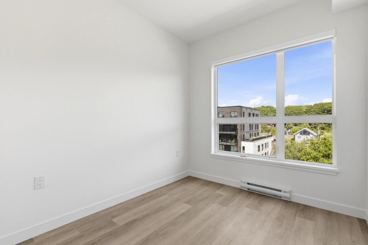 Photo 11 at 507 - 2268 E Broadway, Grandview Woodland, Vancouver East