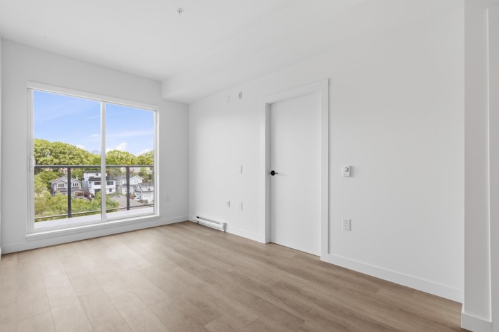 Photo 8 at 507 - 2268 E Broadway, Grandview Woodland, Vancouver East