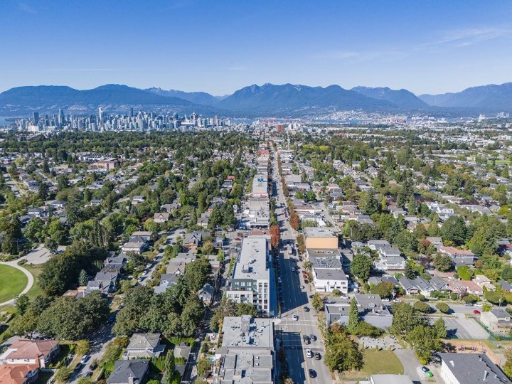 Photo 8 at 301 - 188 E 32nd Avenue, Main, Vancouver East