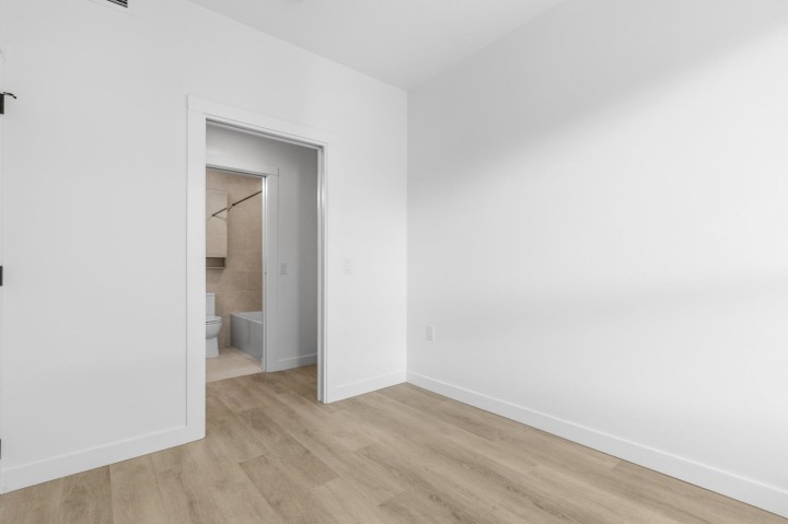 Photo 10 at 403 - 2268 E Broadway, Grandview Woodland, Vancouver East