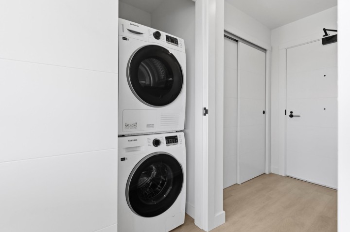Photo 16 at 501 - 2268 E Broadway, Grandview Woodland, Vancouver East