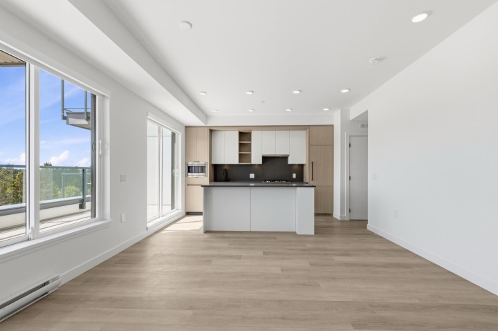 Photo 7 at 501 - 2268 E Broadway, Grandview Woodland, Vancouver East