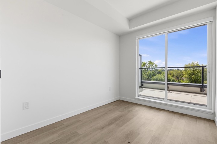 Photo 11 at 501 - 2268 E Broadway, Grandview Woodland, Vancouver East
