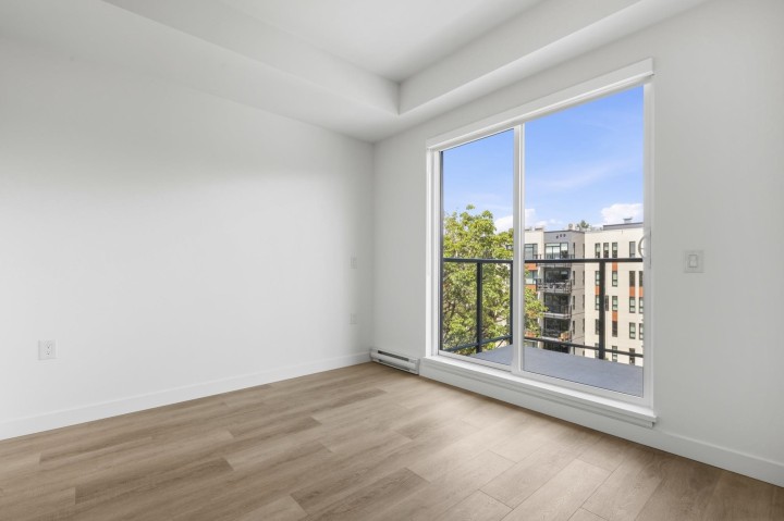 Photo 7 at 504 - 2268 E Broadway, Grandview Woodland, Vancouver East