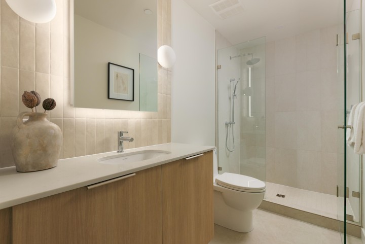 Photo 14 at 593 E 49th Avenue, Fraser VE, Vancouver East