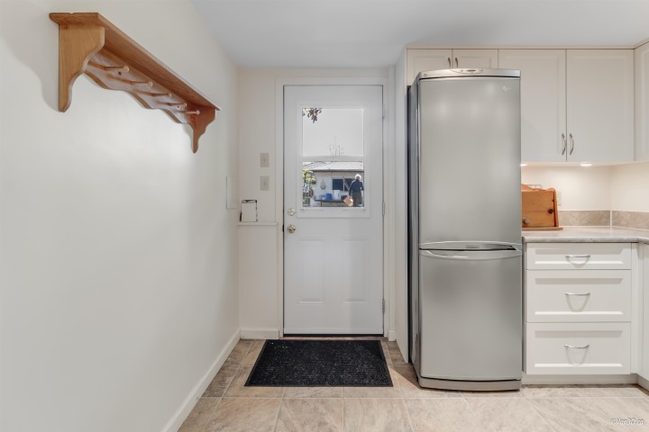 Photo 23 at 4 E 46th Avenue, Main, Vancouver East