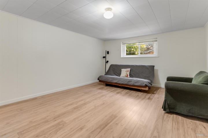 Photo 26 at 4 E 46th Avenue, Main, Vancouver East