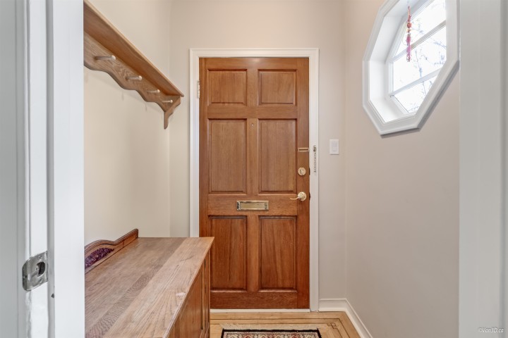 Photo 28 at 4 E 46th Avenue, Main, Vancouver East