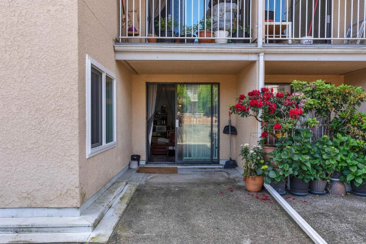 Photo 19 at 105 - 975 E Broadway, Mount Pleasant VE, Vancouver East