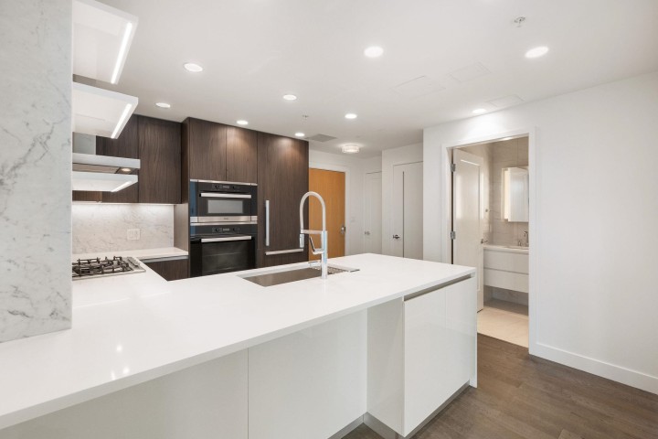 Photo 13 at 301 - 2888 Arbutus Street, Kitsilano, Vancouver West
