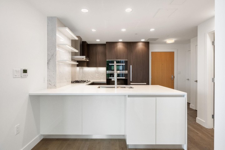 Photo 12 at 301 - 2888 Arbutus Street, Kitsilano, Vancouver West