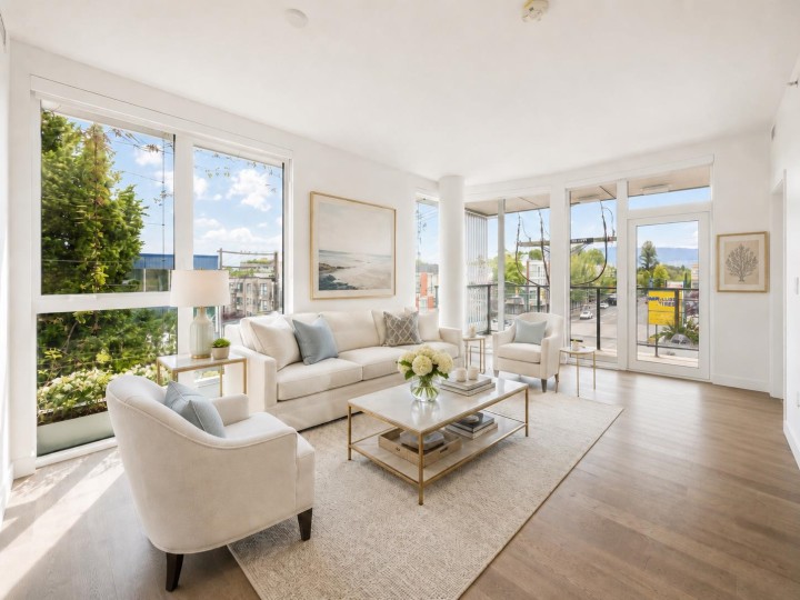 Photo 1 at 301 - 2888 Arbutus Street, Kitsilano, Vancouver West