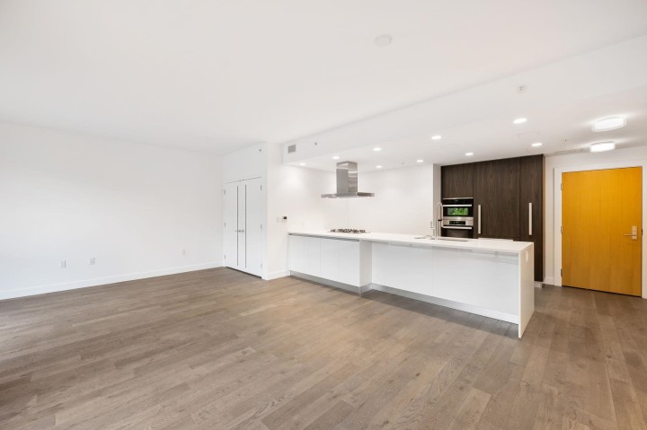 Photo 11 at 203 - 2888 Arbutus Street, Kitsilano, Vancouver West