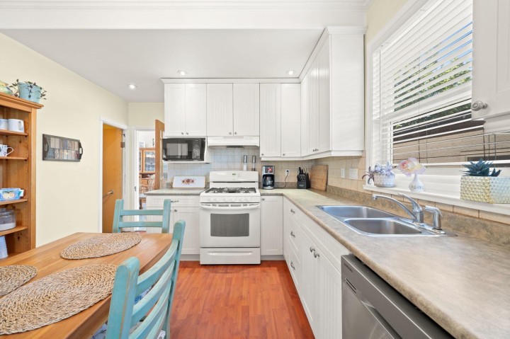 Photo 7 at 5743 St. Margarets Street, Killarney VE, Vancouver East