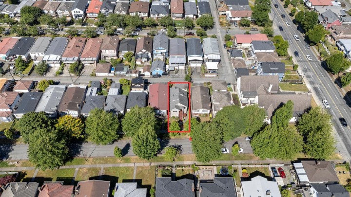 Photo 34 at 5743 St. Margarets Street, Killarney VE, Vancouver East