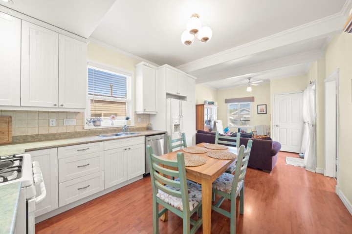 Photo 10 at 5743 St. Margarets Street, Killarney VE, Vancouver East